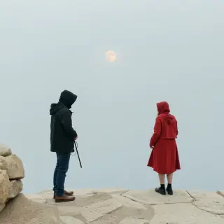 بنت صغيرة تبكي كرتون